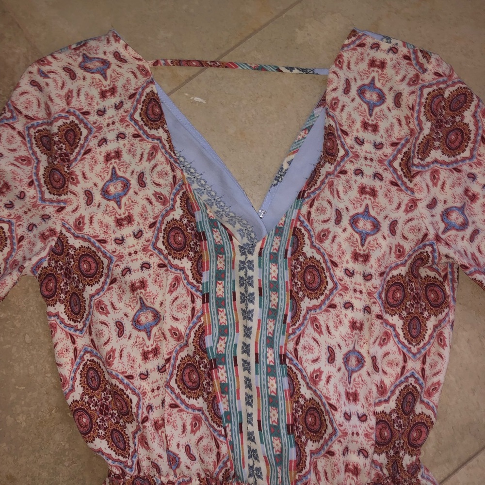 Funky Rue 21 Romper - Picture 3 of 3